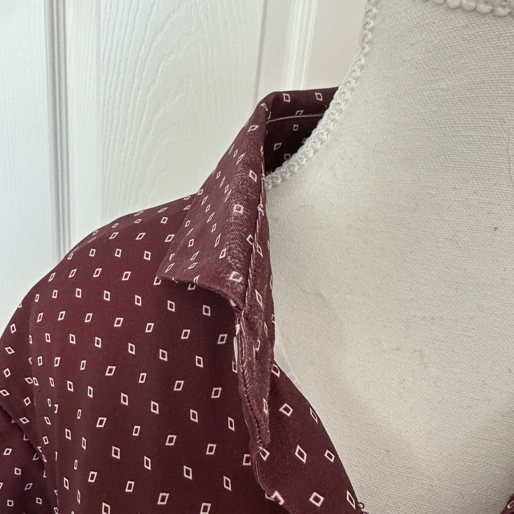 RLX Golf Maroon Polo w Diamonds - Size M - Picture 4 of 7